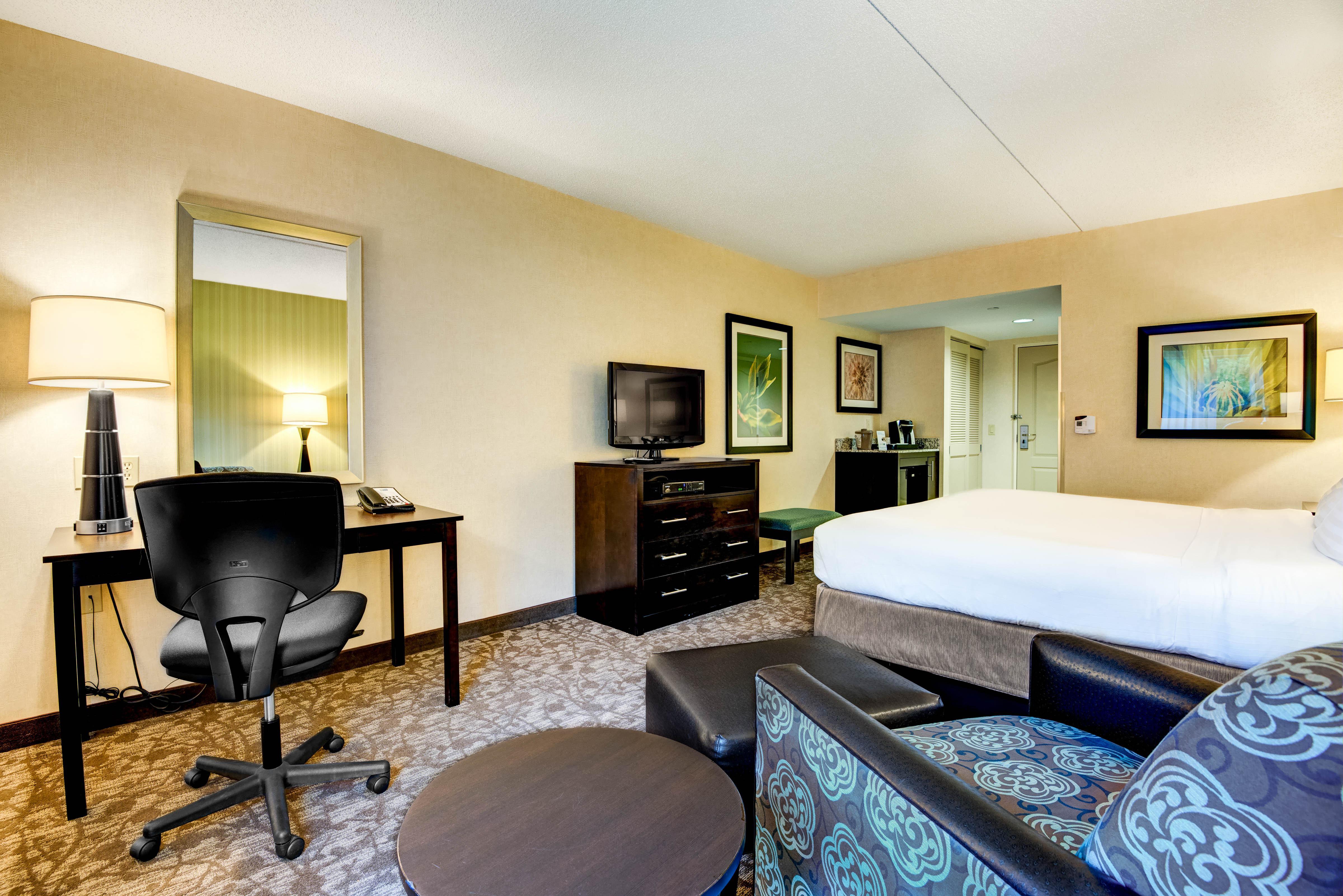Holiday Inn Express - Neptune By Ihg Exterior foto